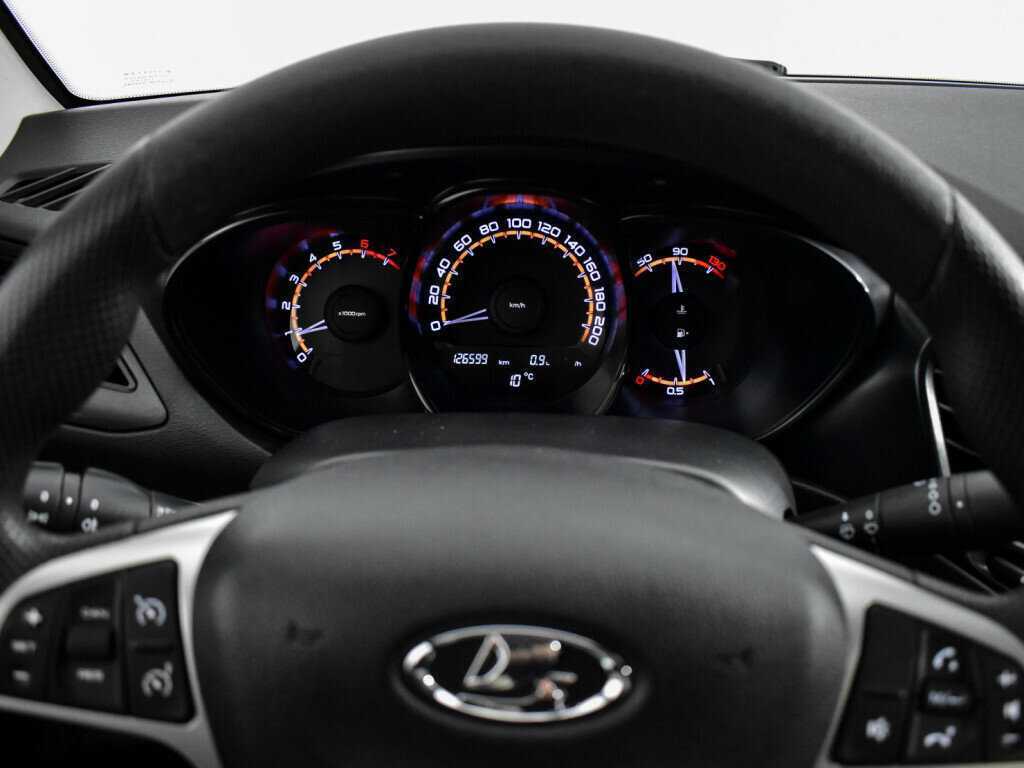 Б/У Лада (ВАЗ) Веста 2019 года. Фото: #14