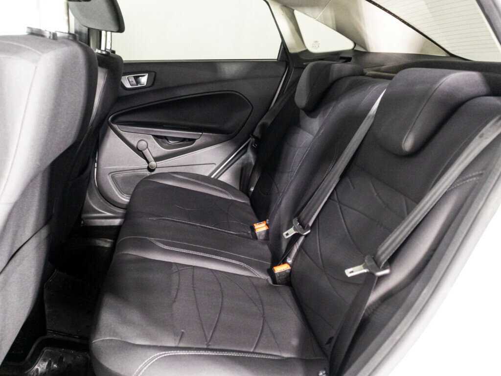 Б/У Форд Фиеста 2015 года. Фото: #9