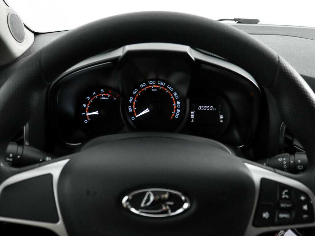 Б/У Лада (ВАЗ) ИКСРЭЙ 2021 года. Фото: #11