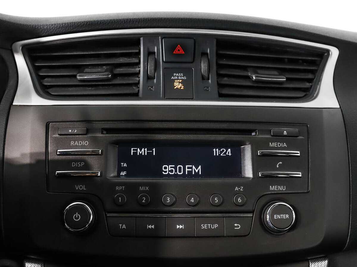 Б/У Ниссан Сентра 2015 года. Фото: #13