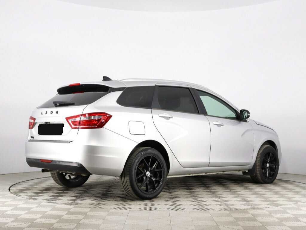 Б/У Лада (ВАЗ) Веста 2018 года. Фото: #2