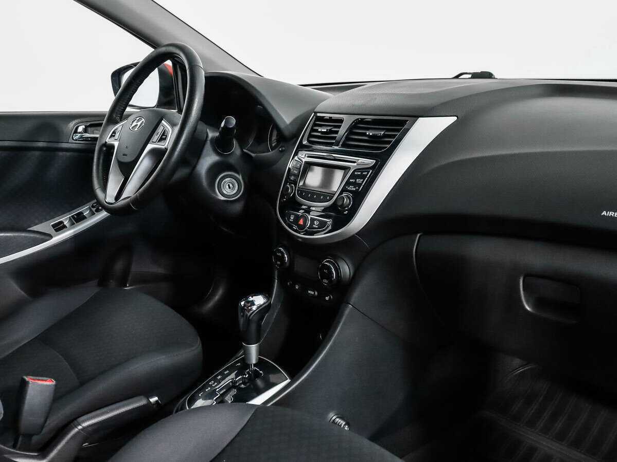 Hyundai Solaris 2012 года с пробегом. Фото: #10