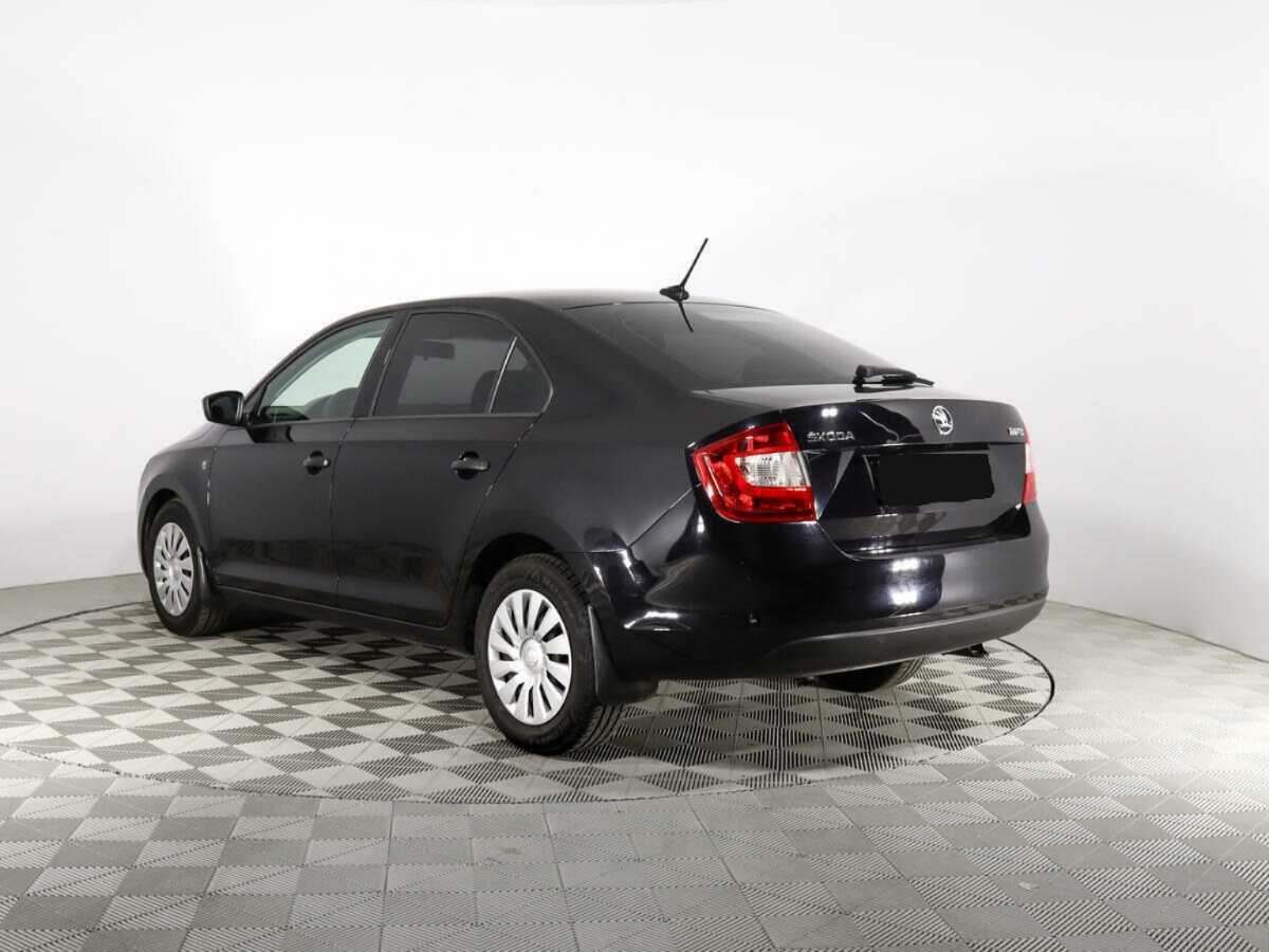 Б/У Шкода Рапид 2017 года. Фото: #5