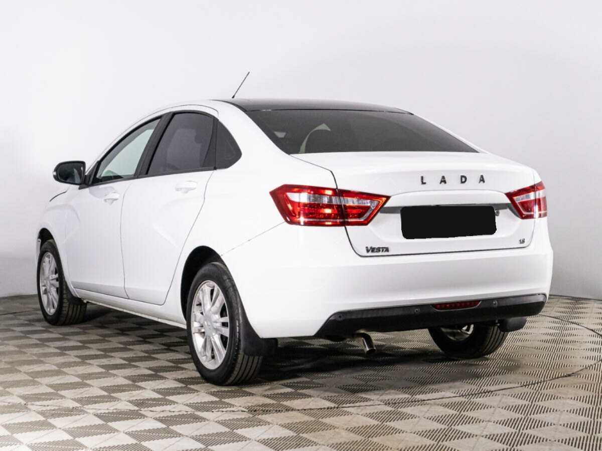 Б/У Лада (ВАЗ) Веста 2017 года. Фото: #6