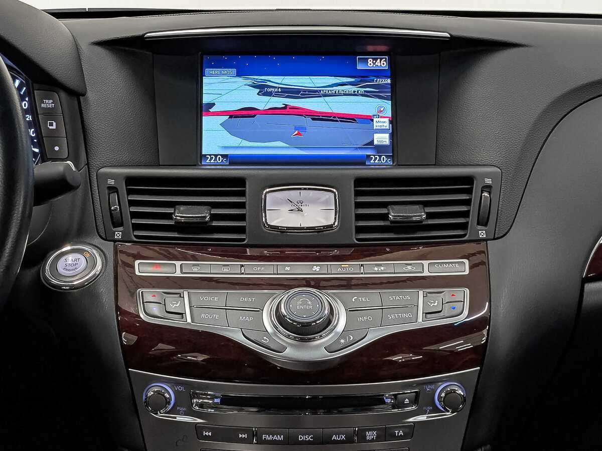 Infiniti Q70 2016 года с пробегом. Фото: #16