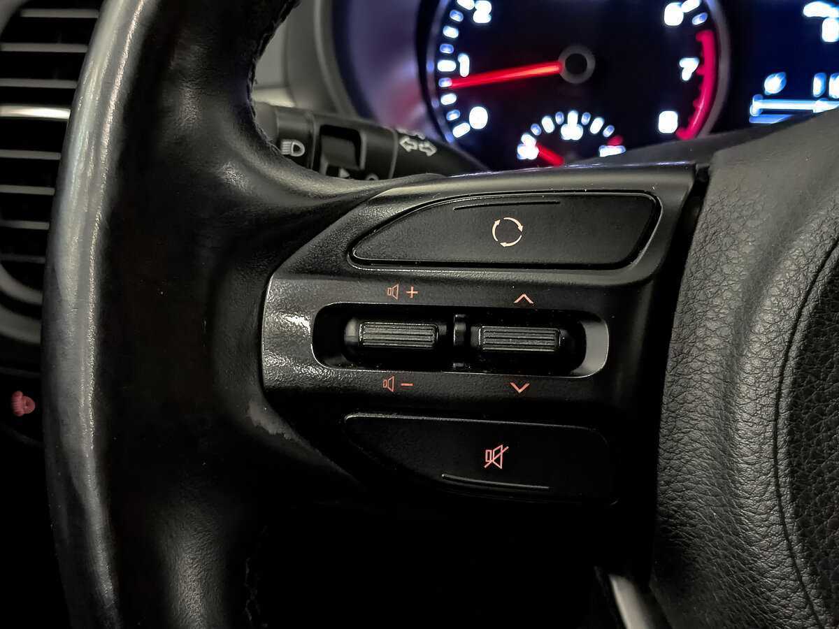 Б/У Киа Рио 2017 года. Фото: #24