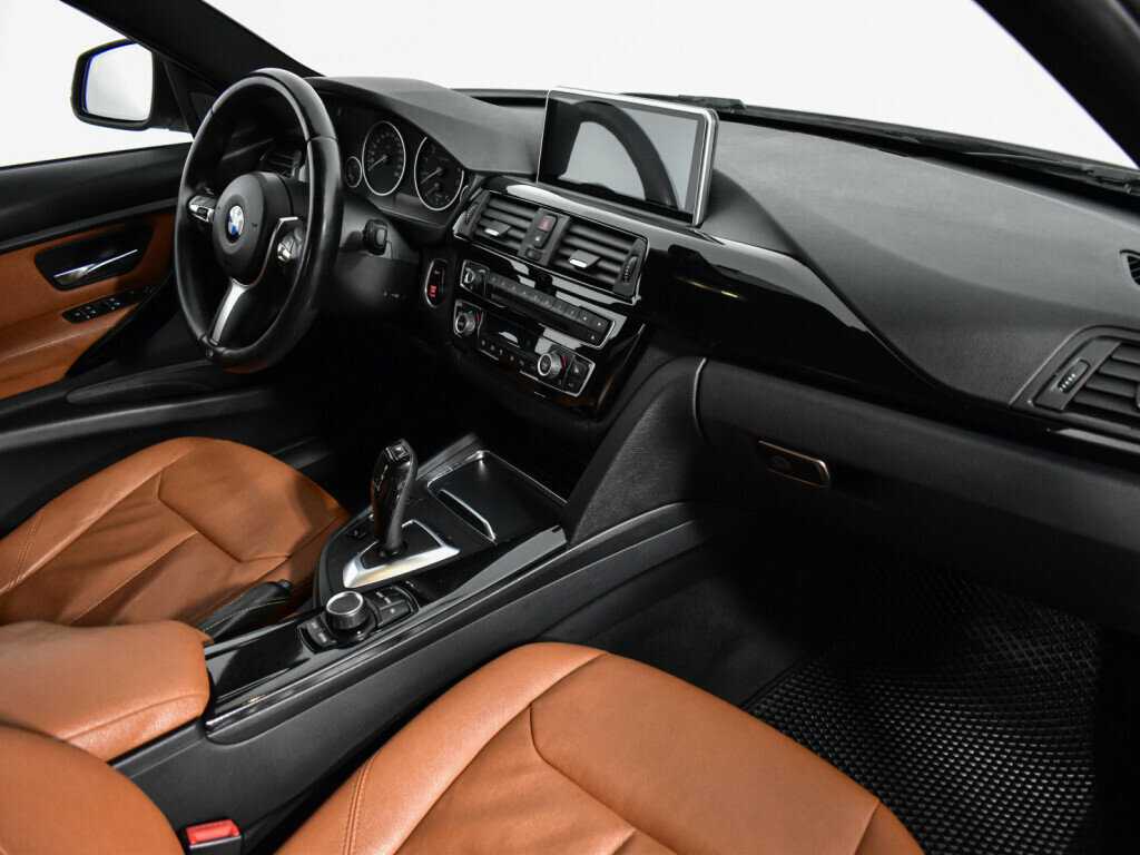 BMW 3 серии 2017 года с пробегом. Фото: #15