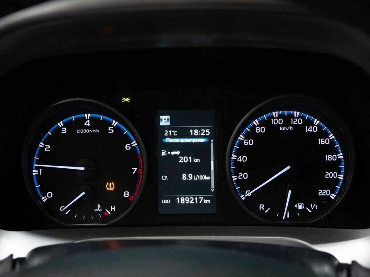 Toyota RAV4 2017 года с пробегом. Фото: #15