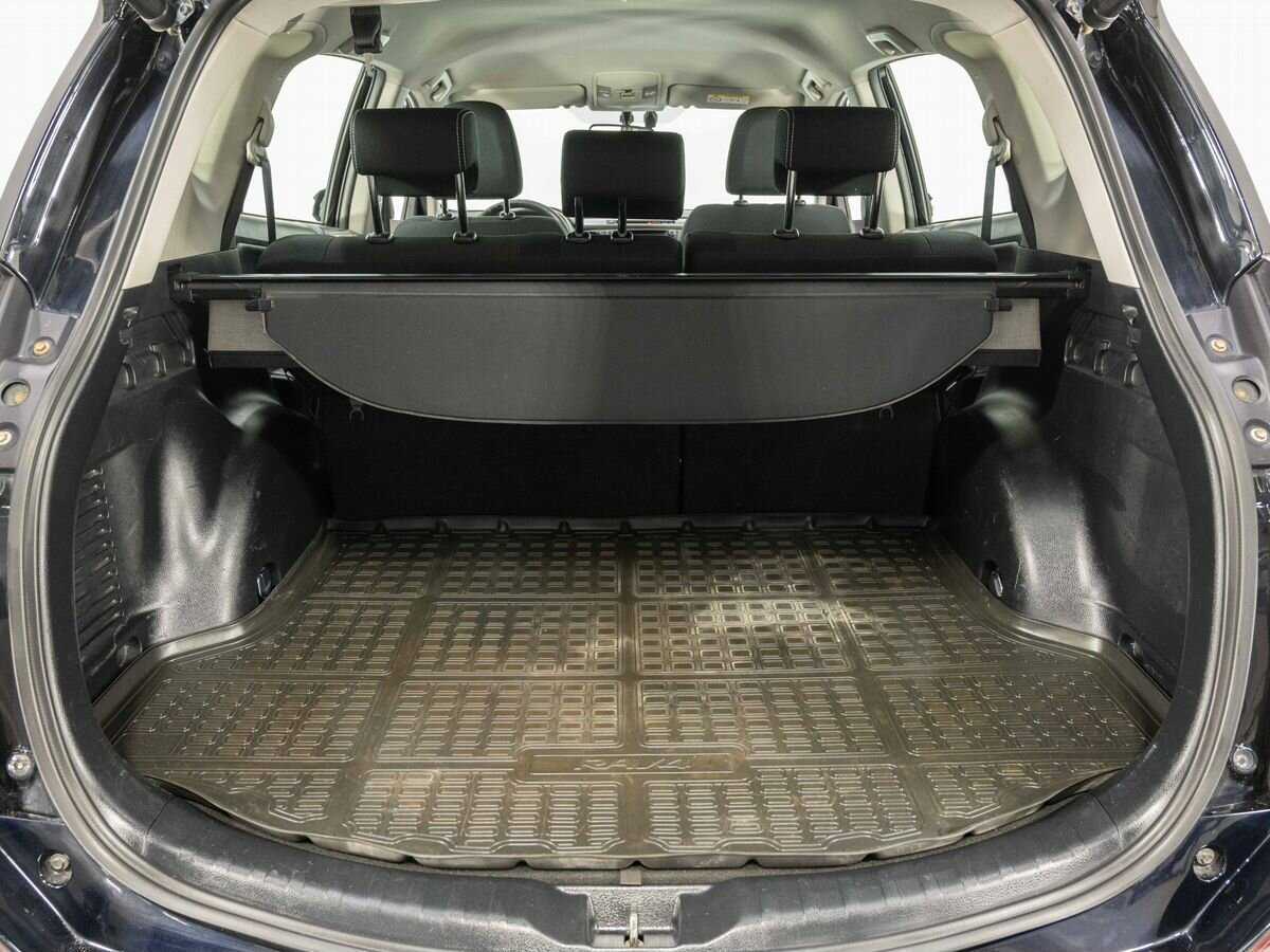 Toyota RAV4 2017 года с пробегом. Фото: #21