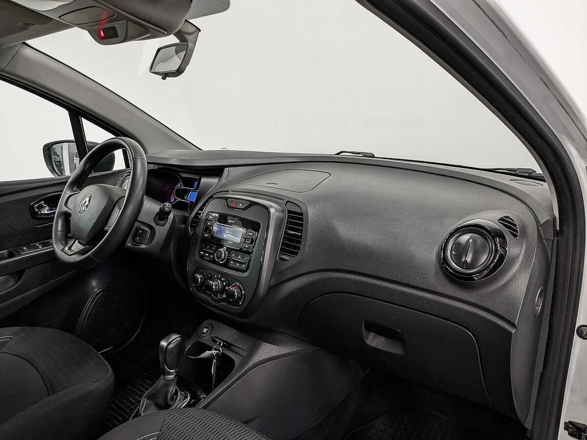 Б/У Рено Каптюр 2018 года. Фото: #12