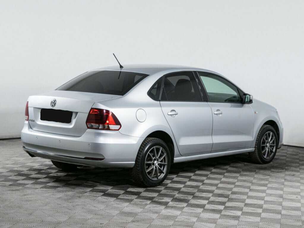 Б/У Фольксваген Поло 2016 года. Фото: #3