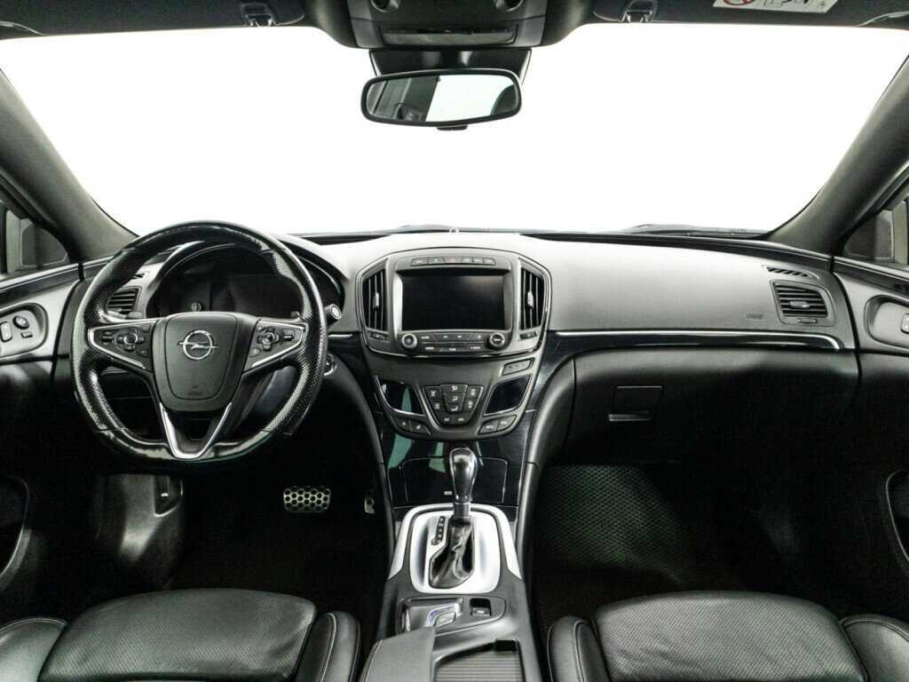 Б/У Опель Инсигния 2014 года. Фото: #12