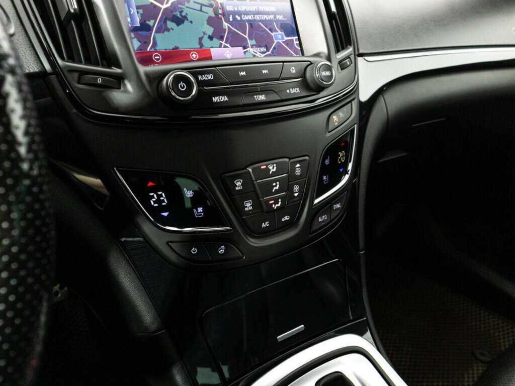 Б/У Опель Инсигния 2014 года. Фото: #17