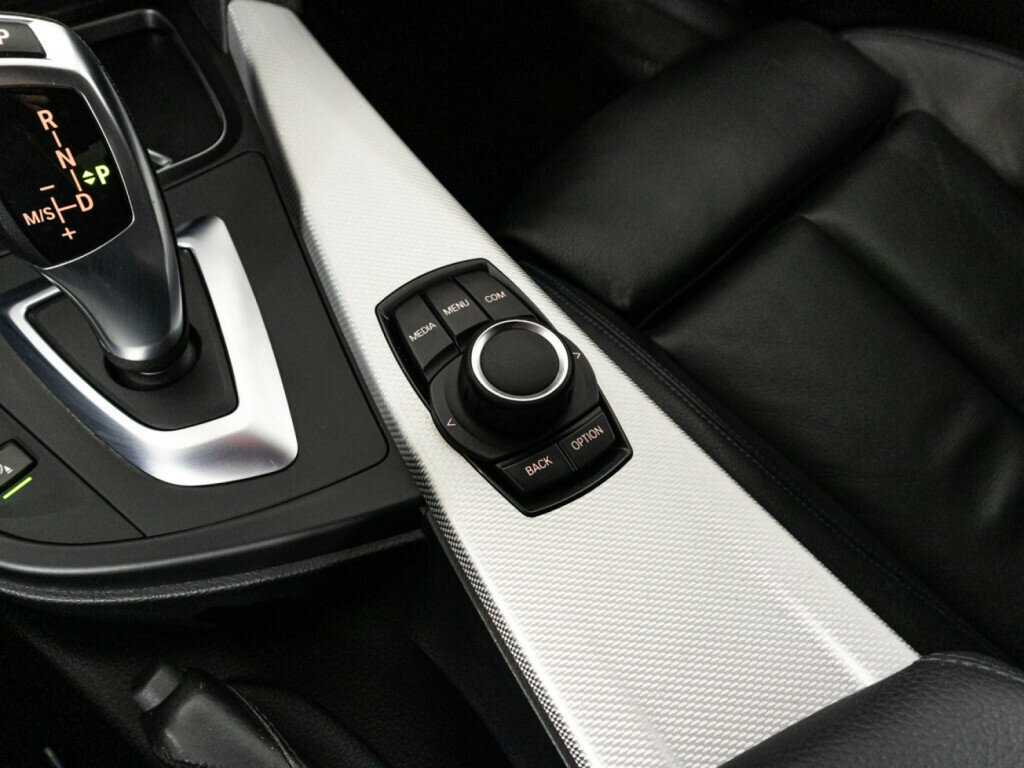 BMW 3 серии 2018 года с пробегом. Фото: #16