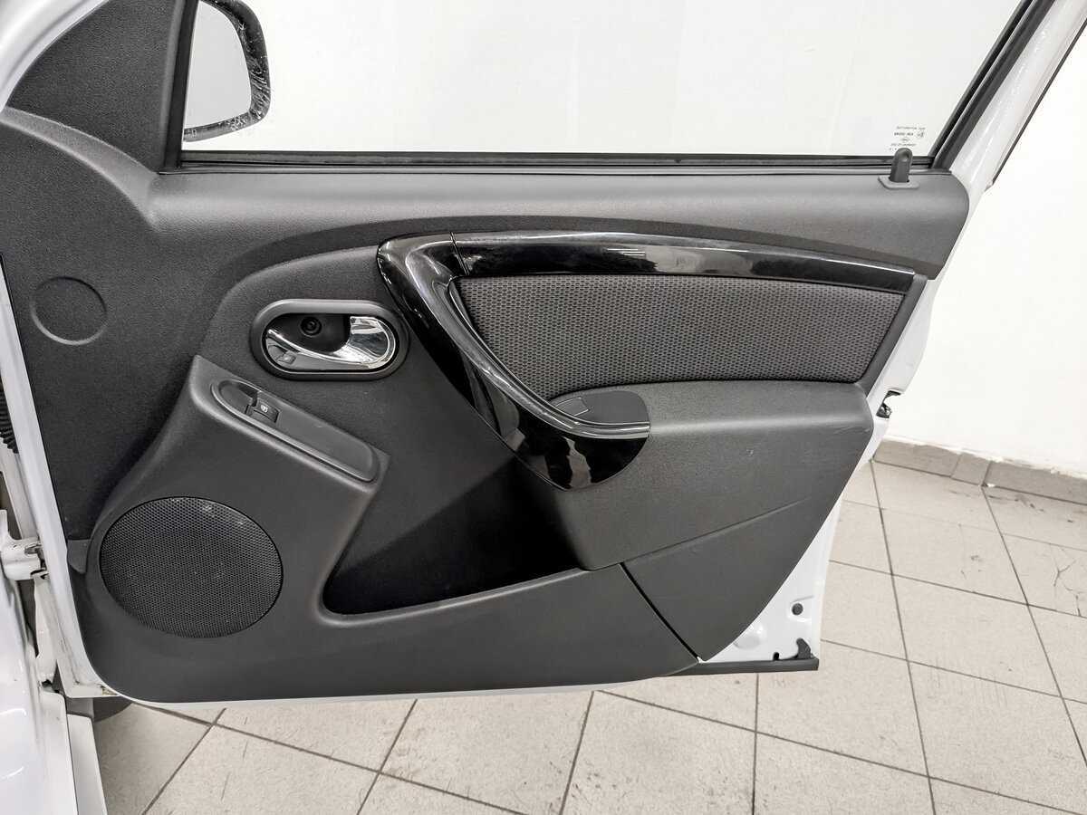 Б/У Рено Дастер 2020 года. Фото: #22