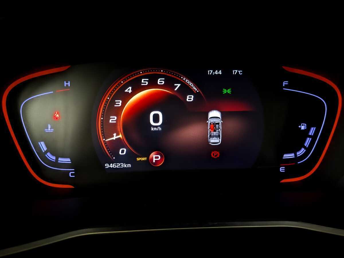 Б/У Джили Кулрэй 2020 года. Фото: #12