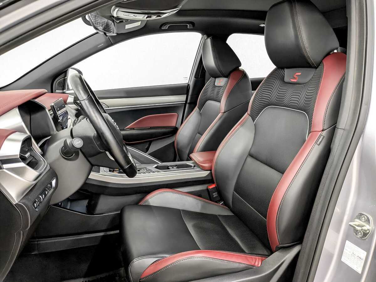 Б/У Джили Кулрэй 2020 года. Фото: #18