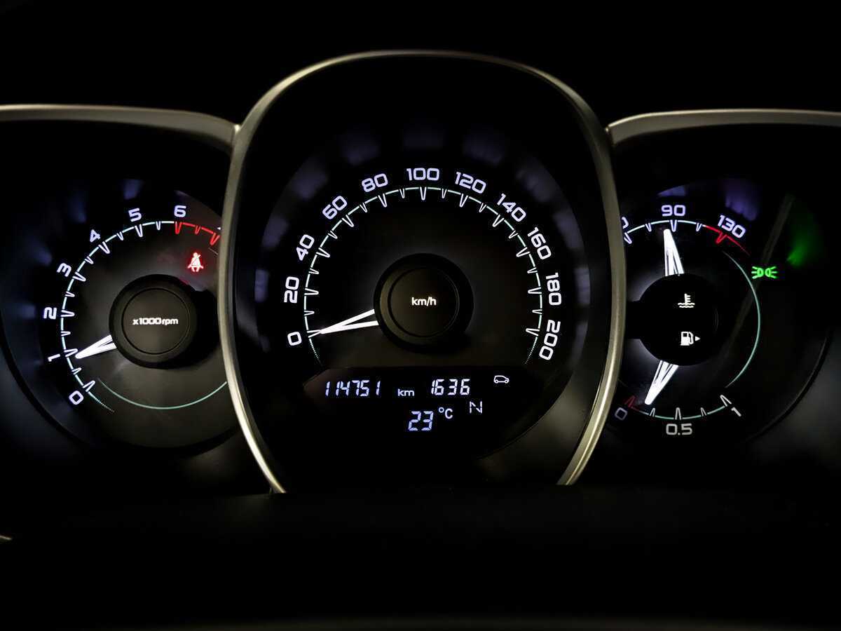 Б/У Лада (ВАЗ) Веста 2016 года. Фото: #12