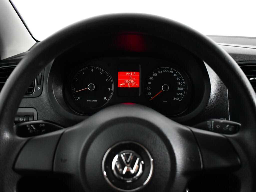 Б/У Фольксваген Поло 2012 года. Фото: #10