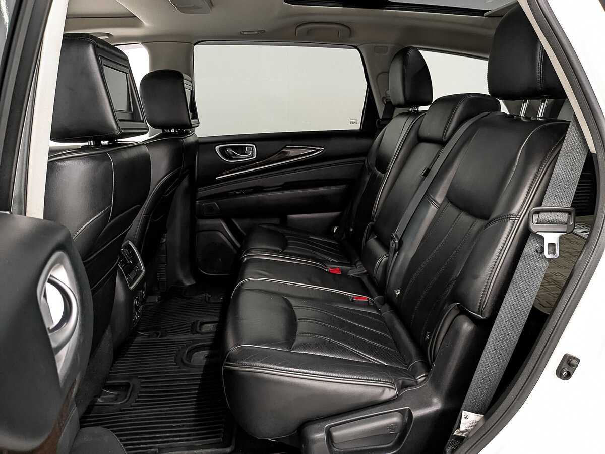 Infiniti QX60 2014 года с пробегом. Фото: #17
