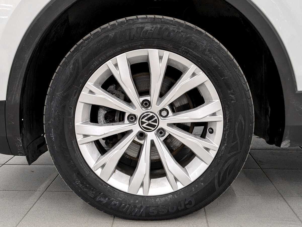 Volkswagen Tiguan 2021 года с пробегом. Фото: #17