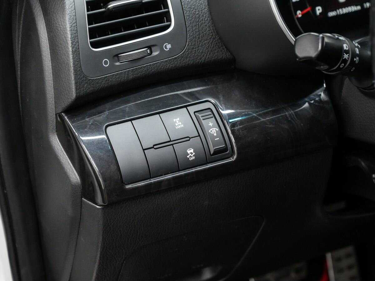 Б/У Киа Соренто 2015 года. Фото: #15