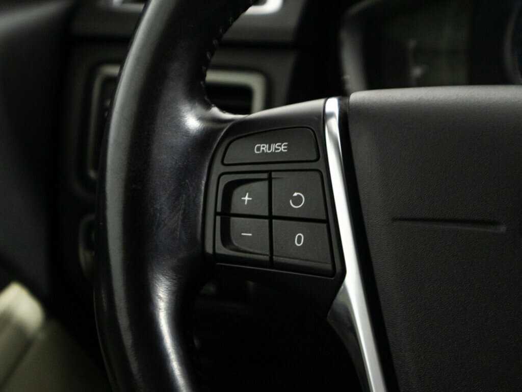 Б/У Вольво С80 2014 года. Фото: #18