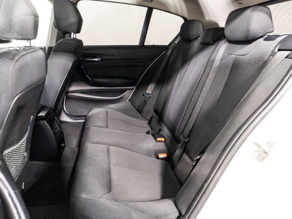 BMW 1 серии 2016 года с пробегом. Фото: #9