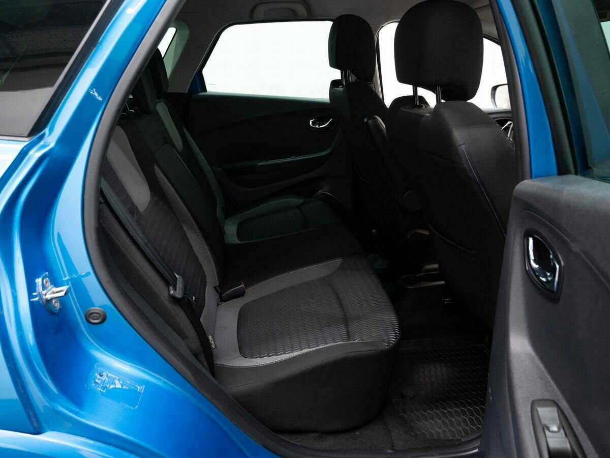 Б/У Рено Каптюр 2017 года. Фото: #10