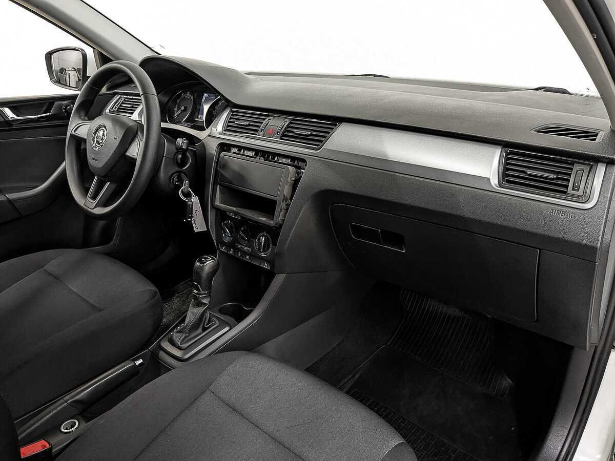 Б/У Шкода Рапид 2019 года. Фото: #11