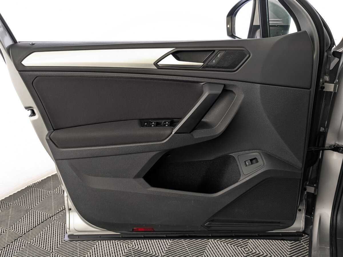 Volkswagen Tiguan 2020 года с пробегом. Фото: #18