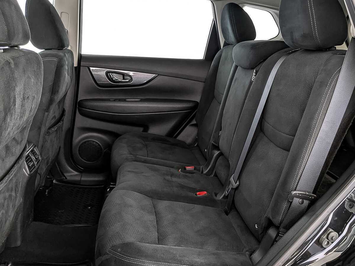 Б/У Ниссан Икс-Трейл 2017 года. Фото: #15