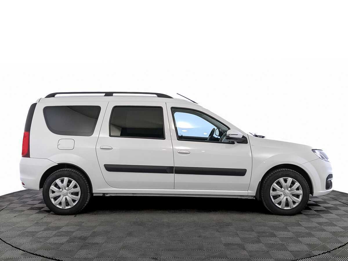 Б/У Лада (ВАЗ) Ларгус 2021 года. Фото: #3