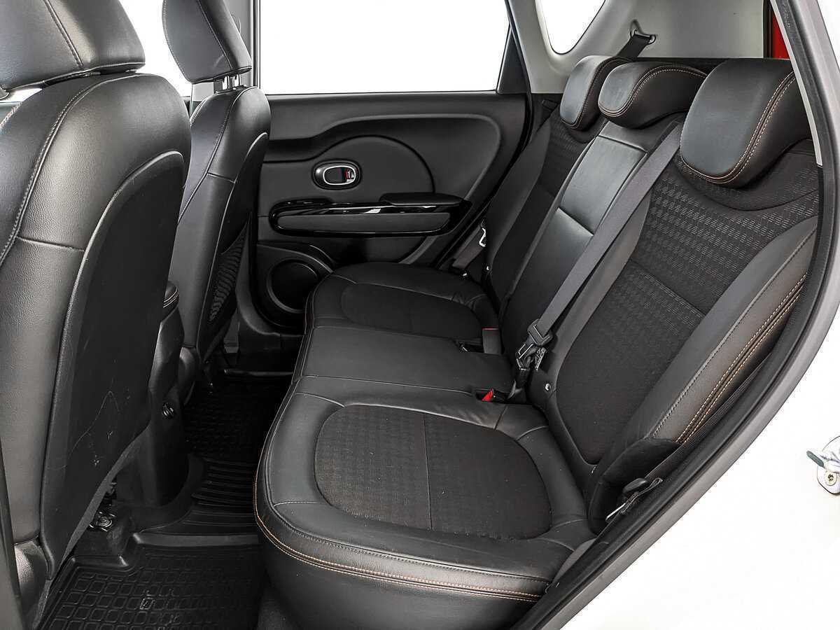 Б/У Киа Соул 2017 года. Фото: #17