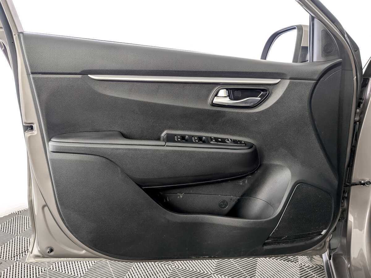 Б/У Киа Рио 2022 года. Фото: #18