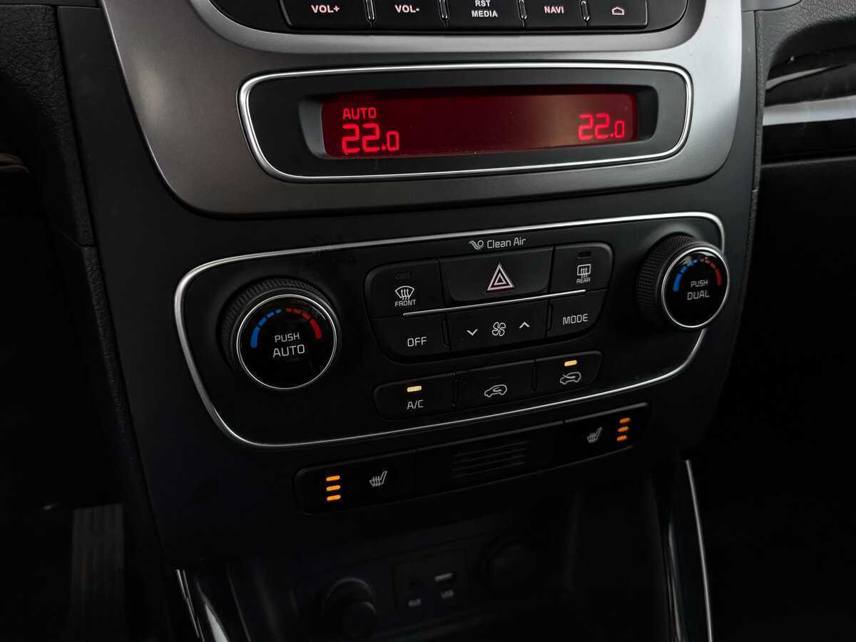 Б/У Киа Соренто 2016 года. Фото: #25