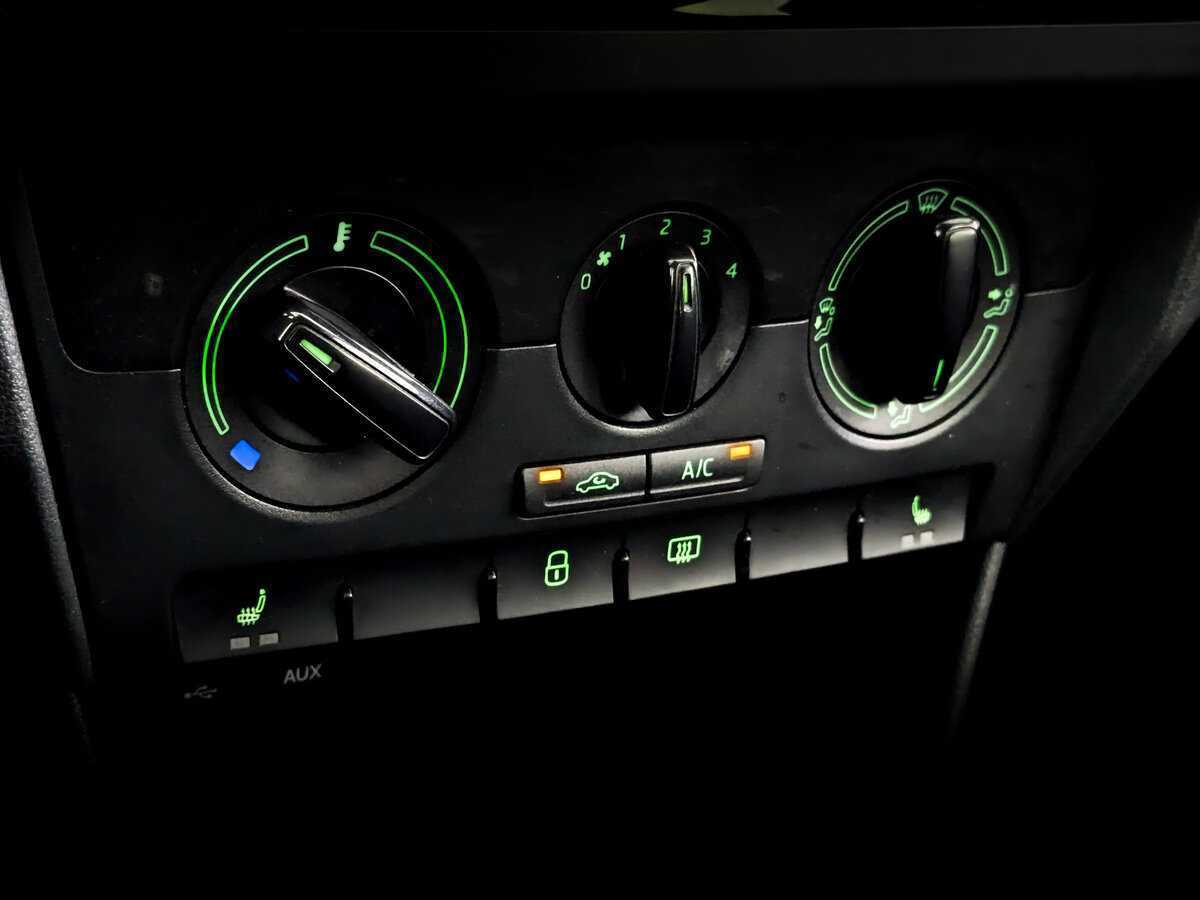 Б/У Шкода Рапид 2017 года. Фото: #24