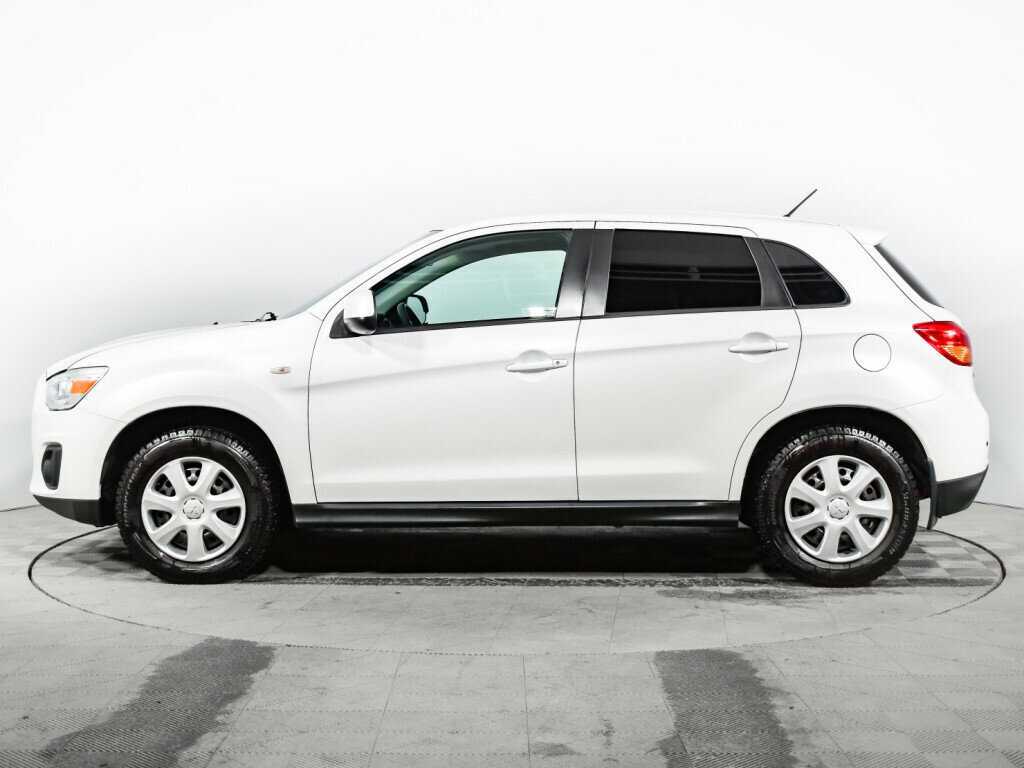 Б/У Митсубиши АС-Икс 2014 года. Фото: #7