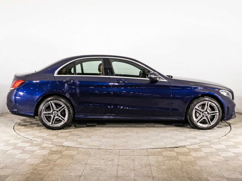 Mercedes-Benz C-Класс 2019 года с пробегом. Фото: #3