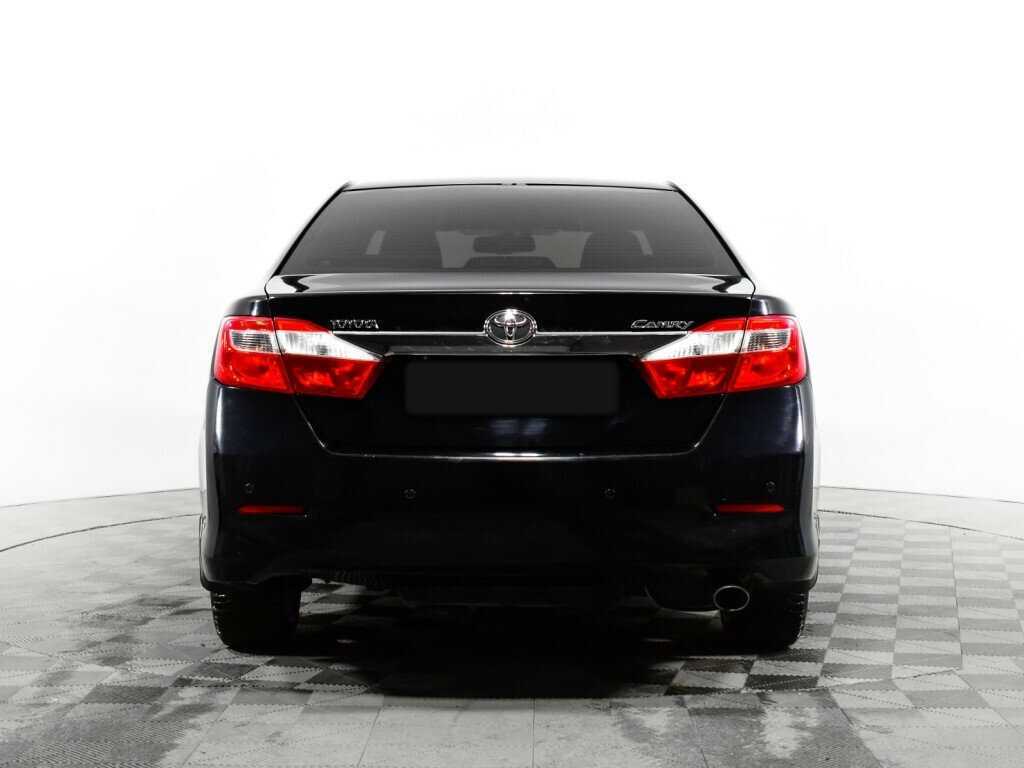 Б/У Тойота Камри 2014 года. Фото: #5