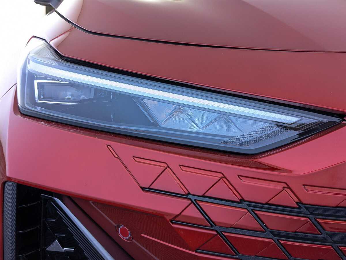 Changan UNI-V 2024 года с пробегом. Фото: #10