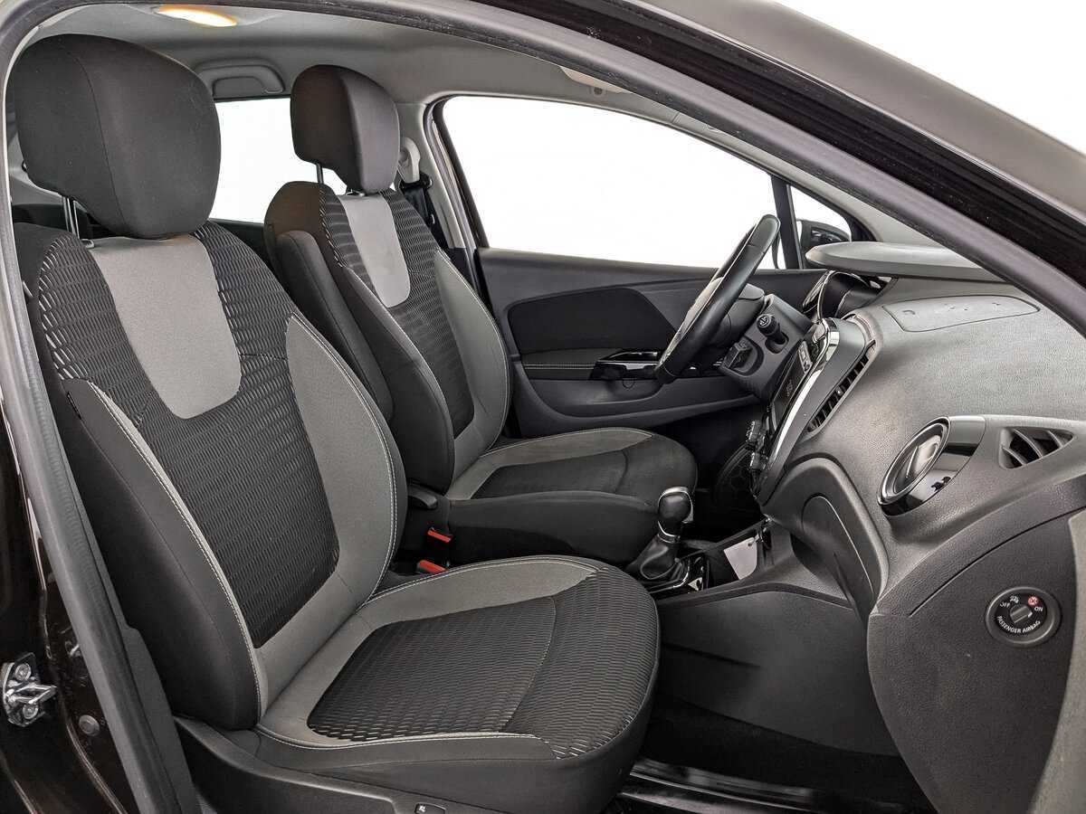 Б/У Рено Каптюр 2019 года. Фото: #22