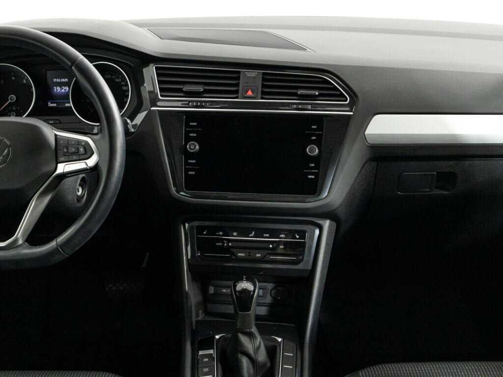 Volkswagen Tiguan 2021 года с пробегом. Фото: #13