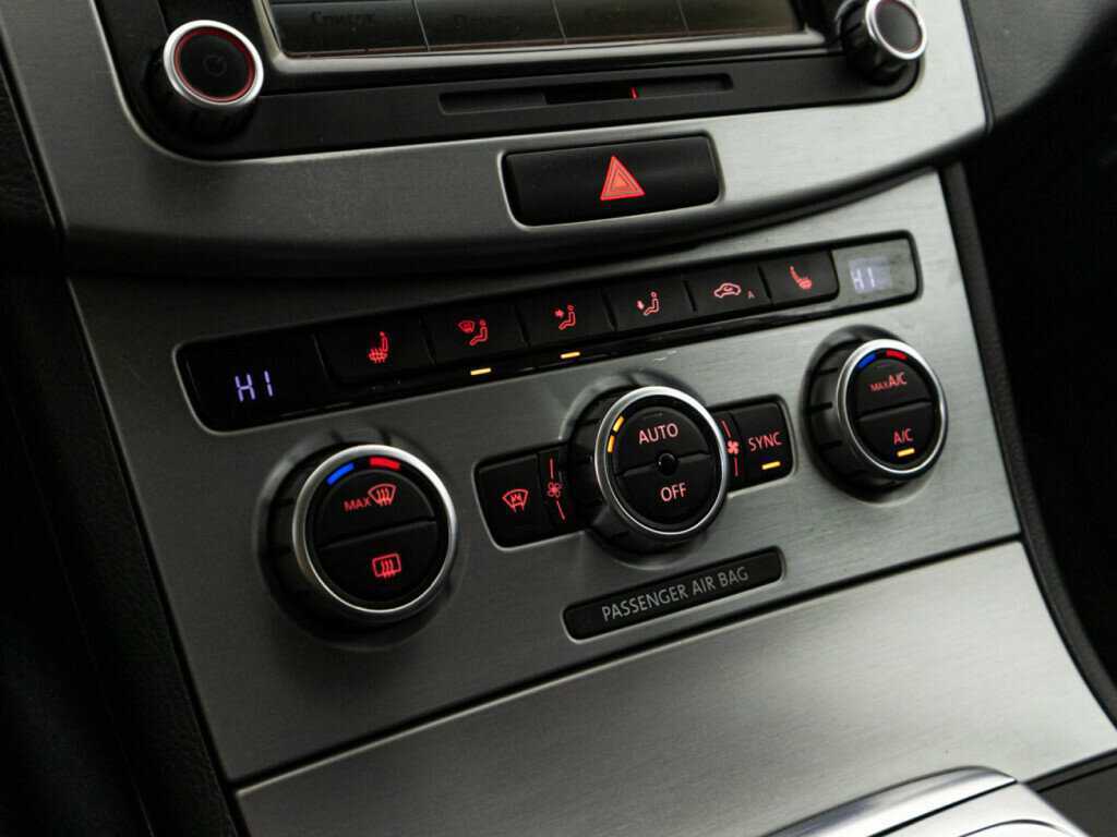 Б/У Фольксваген Пассат ЦЦ 2014 года. Фото: #14