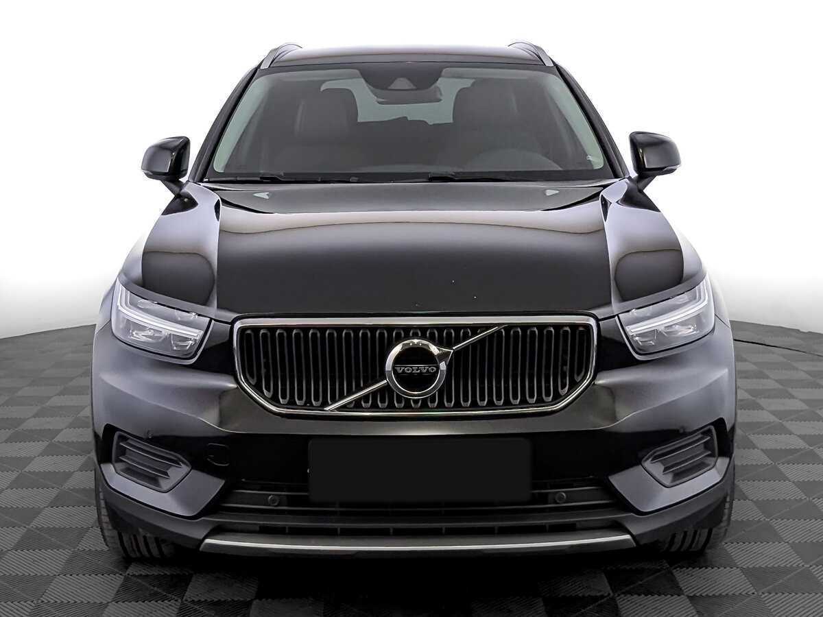 Volvo XC40 2019 года с пробегом. Фото: #1