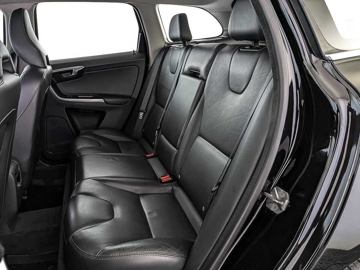 Volvo XC60 2017 года с пробегом. Фото: #11