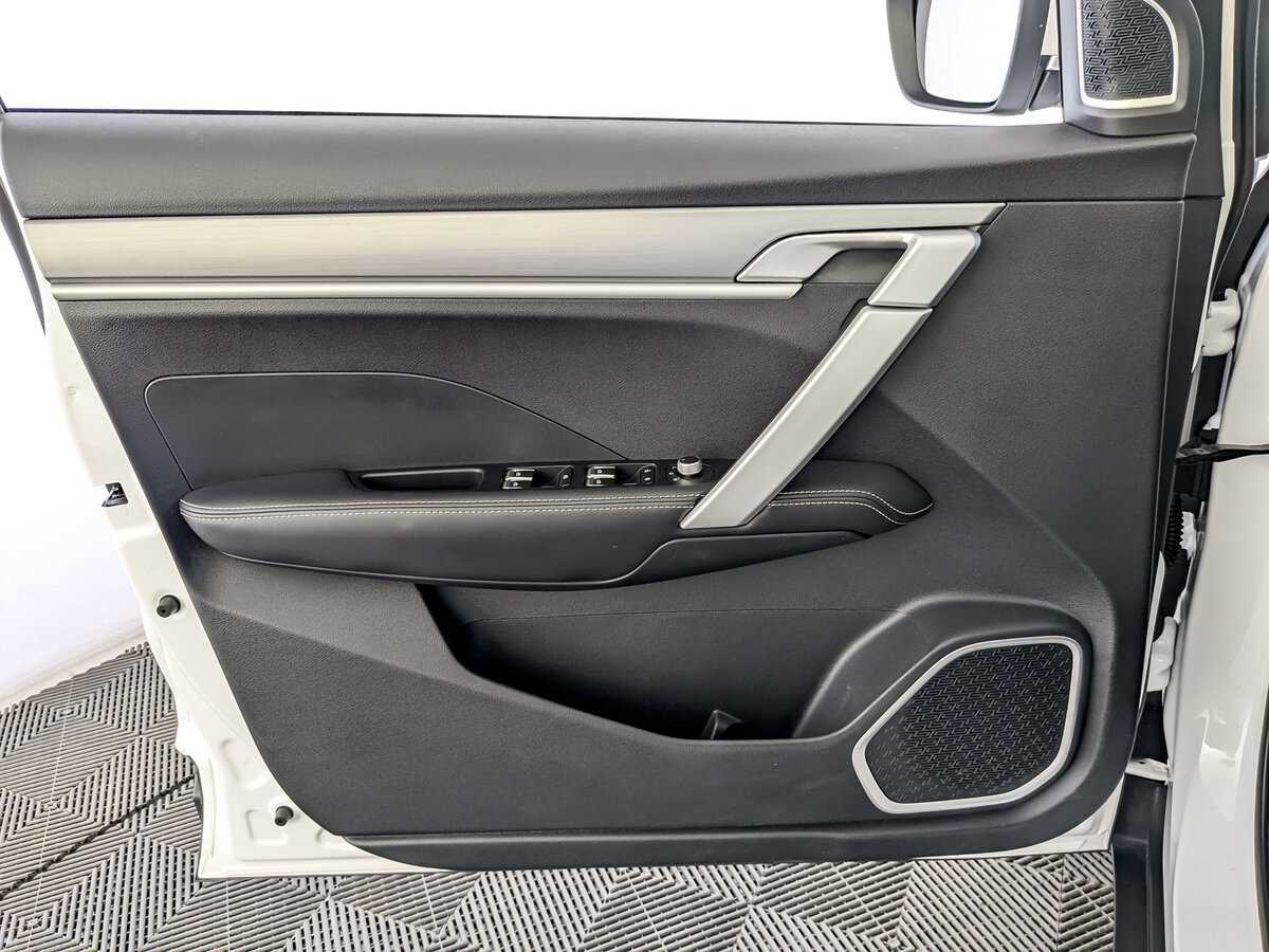 Geely Coolray 2023 года с пробегом. Фото: #17