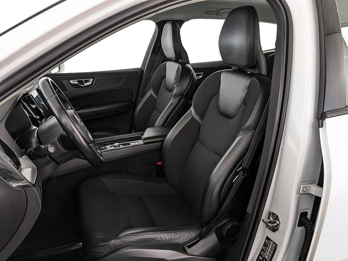 Volvo XC60 2018 года с пробегом. Фото: #16