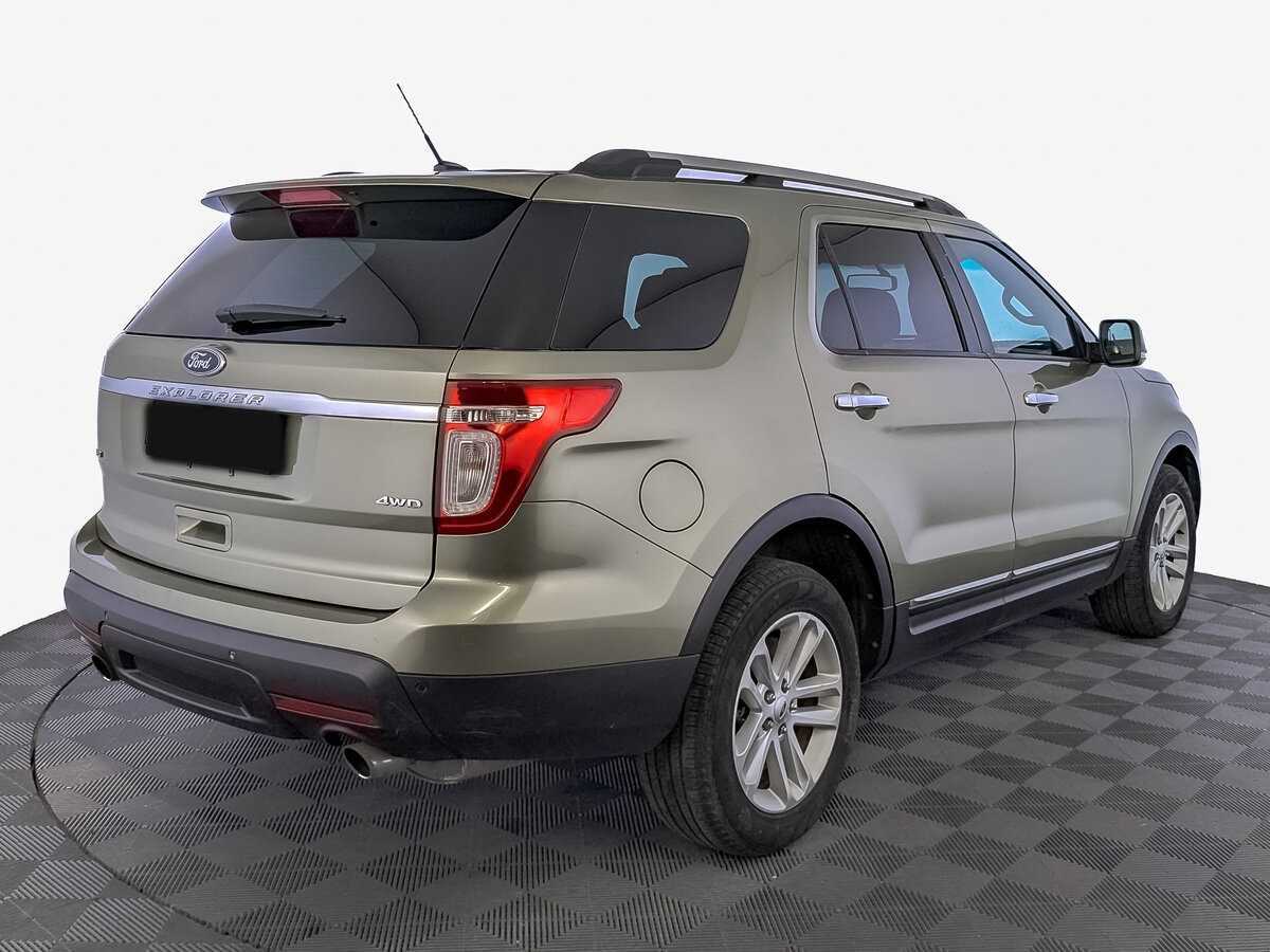 Ford Explorer 2014 года с пробегом. Фото: #4