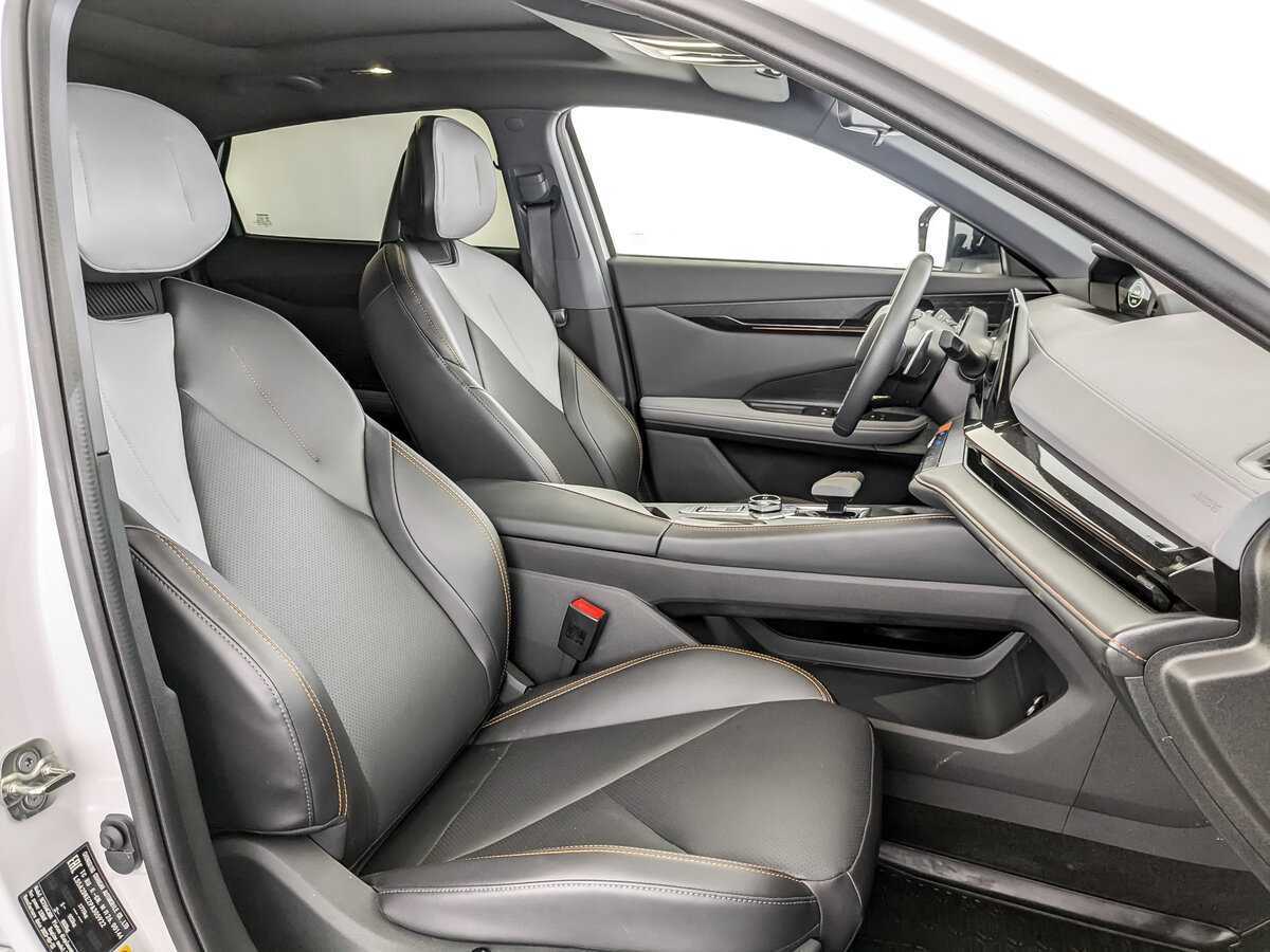 Changan UNI-V 2023 года с пробегом. Фото: #21